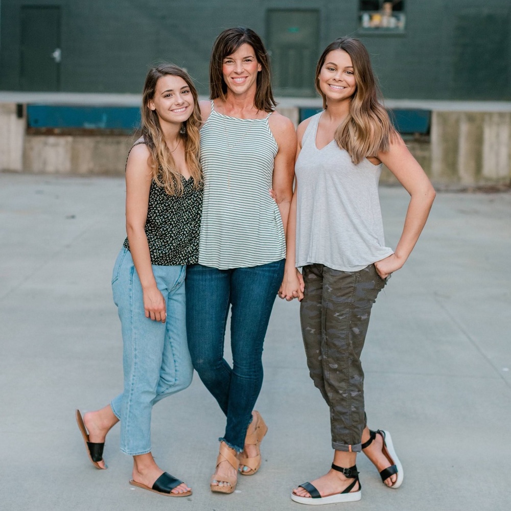 Meet your Posher, Traci